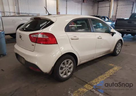 2015 Kia Rio Lx из США, поврежденный, VIN KNADM5A32F6441255